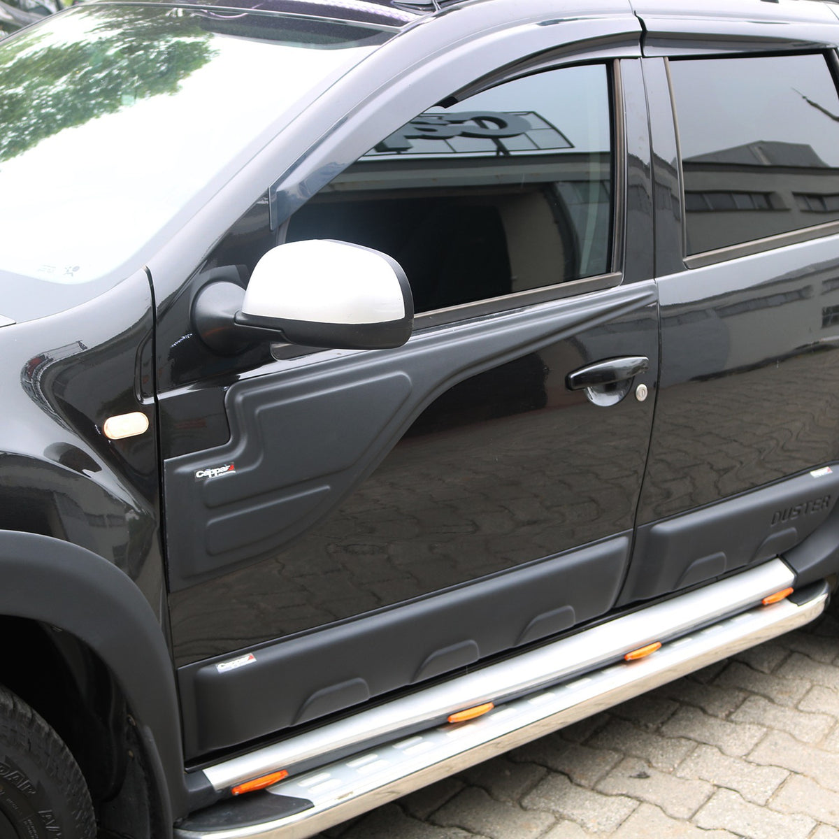 Dacia Duster 1 2010-2017 ile Uyumlu Kapı Dodik Yarasa 2 Adet
