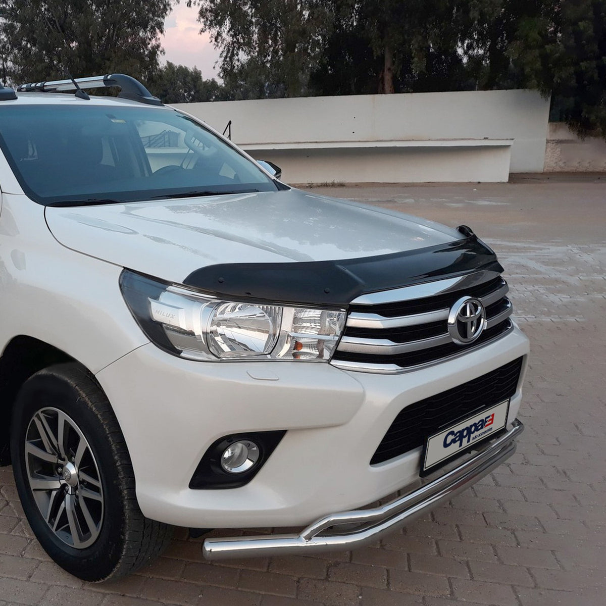 Toyota Hilux 8 2015-2020 kaput rüzgarlığı – 5