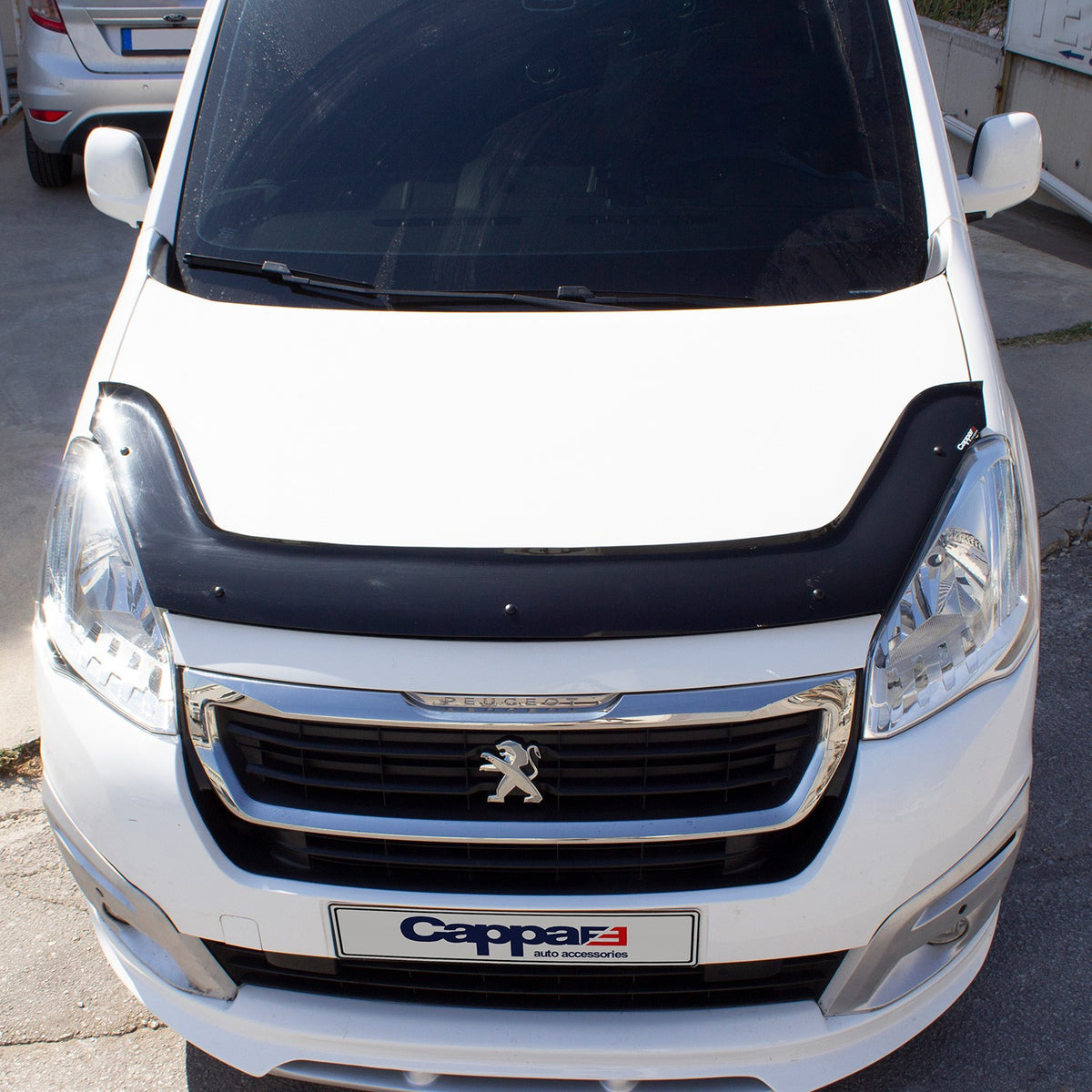 Peugeot Partner 2 2012-2018 ile Uyumlu Kaput Rüzgarlığı