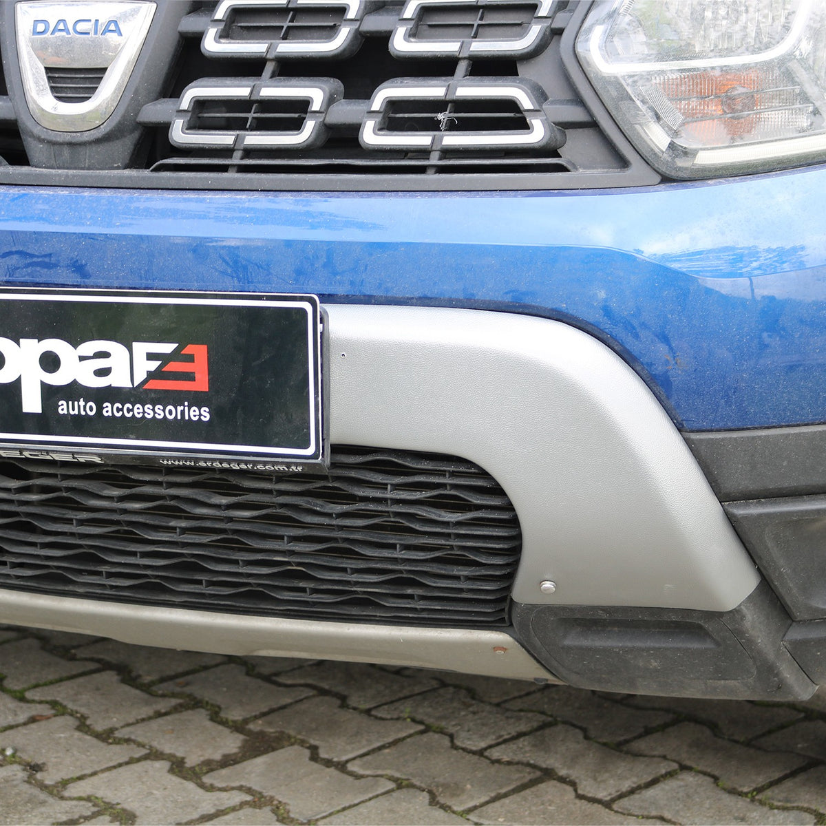 Dacia Duster 2 2018-2023 ile Uyumlu Ön Tampon U Difüzör