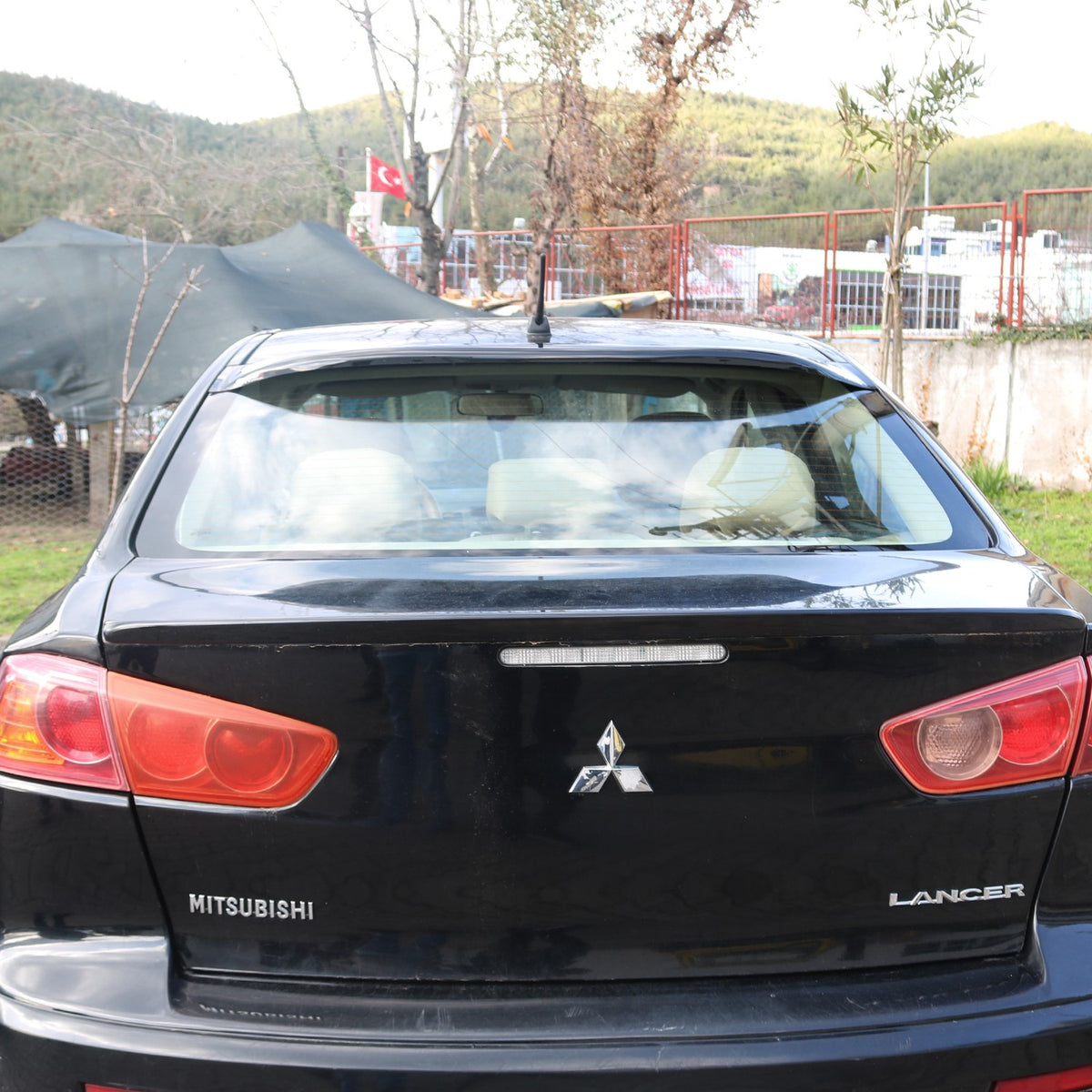 Mitsubishi Lancer 9 2007-2017 ile Uyumlu Arka Cam Spoyler