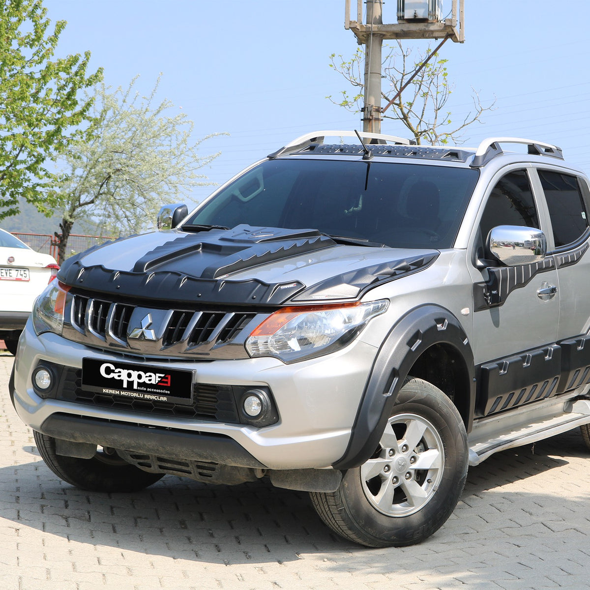 Mitsubishi L200 5 2015-2019 ile Uyumlu Ön Kaput Scoop