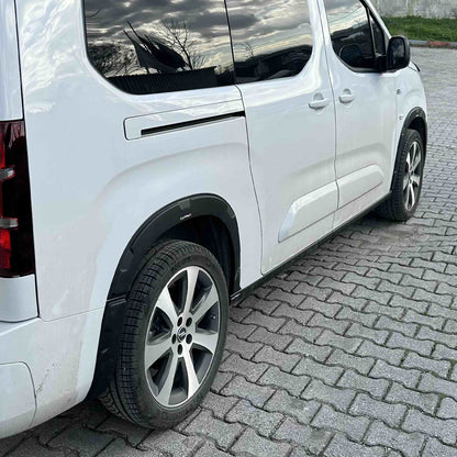 Opel Combo E 2018-2026 ile Uyumlu Çamurluk Dodik 8 Adet