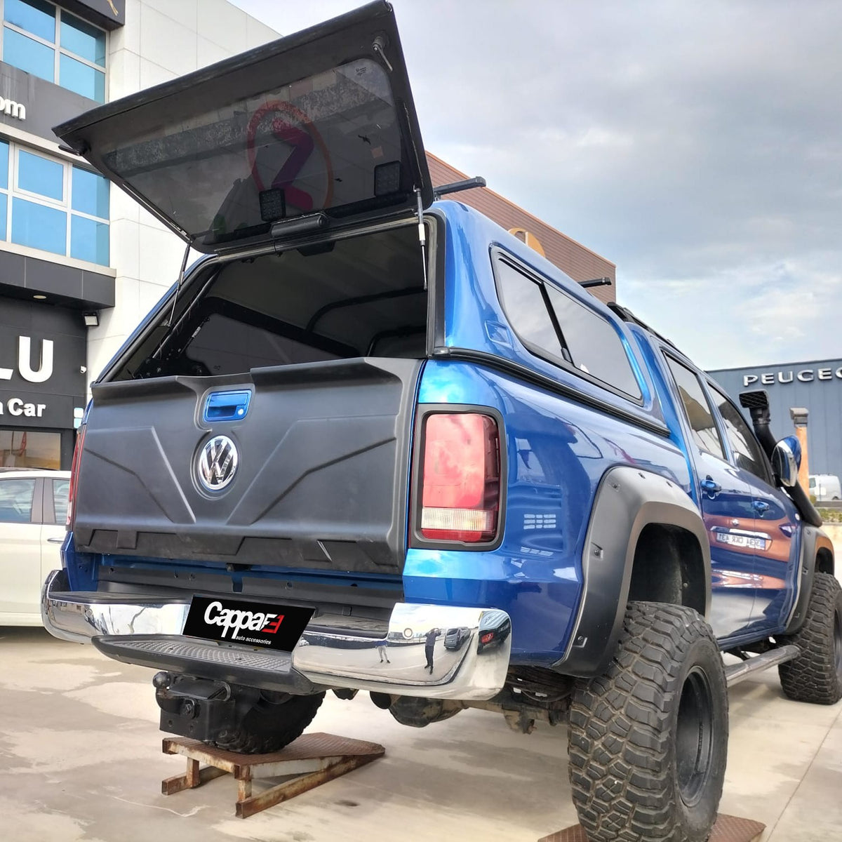 Volkswagen Amarok 1 2010-2020 ile Uyumlu Bagaj Kapağı Dodik