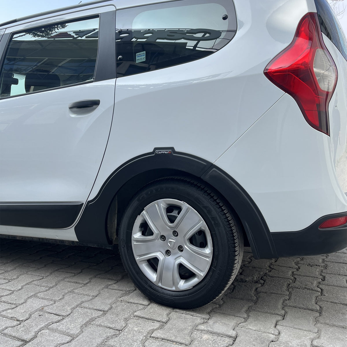 Dacia Lodgy 2012-2022 ile Uyumlu Çamurluk Dodik 8 Adet