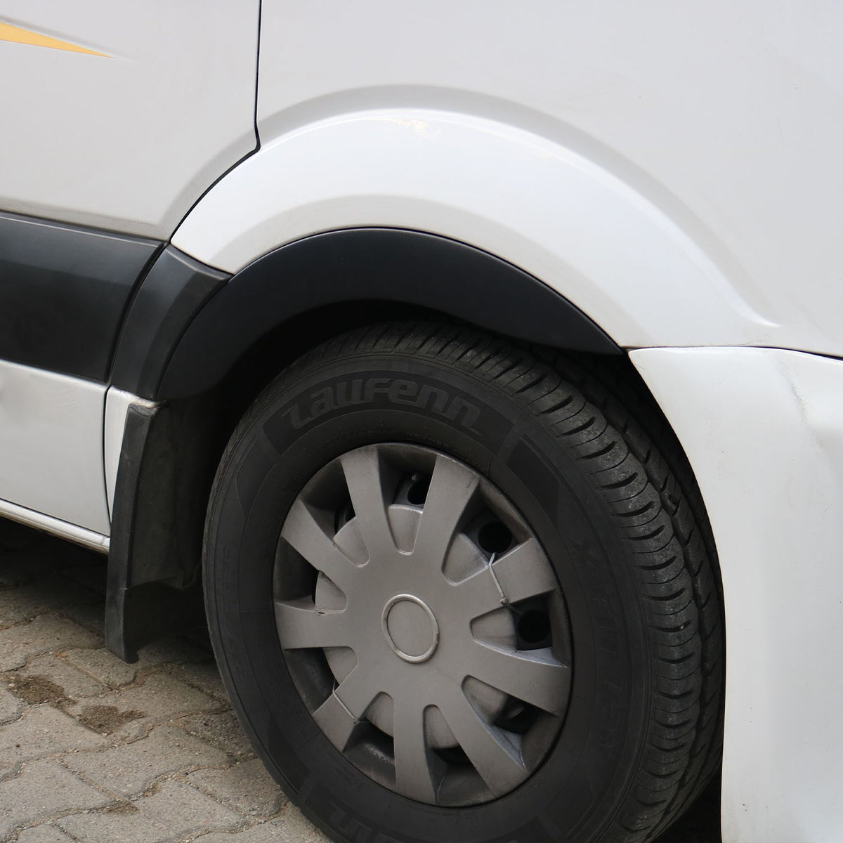 Mercedes Sprinter 2 2006-2013 teker üstü kaplama 2 parçalı set – 7