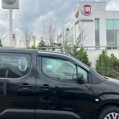 Fiat Doblo 3 2023-2026 ile Uyumlu Cam Rüzgarlığı Kromlu 2 Adet
