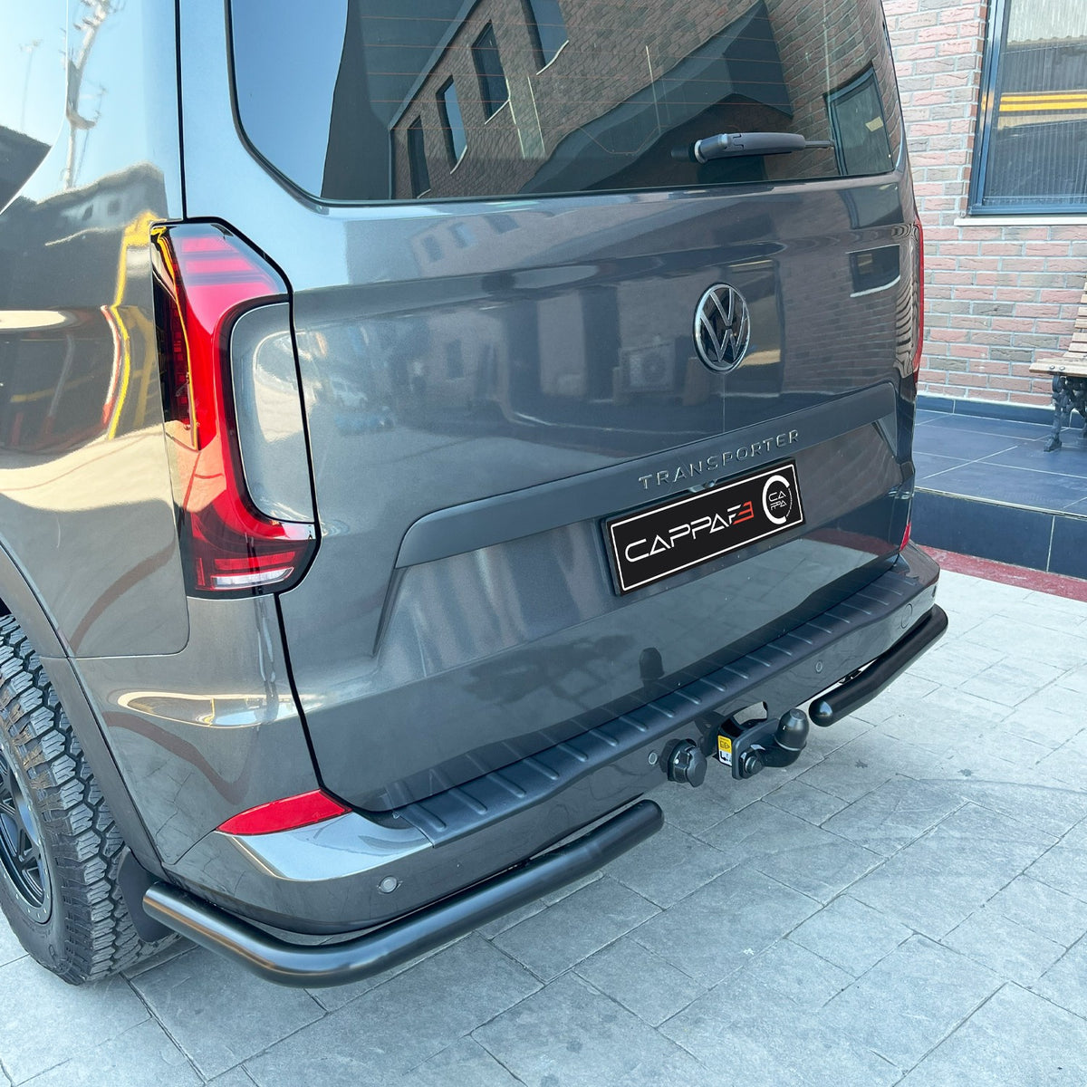 Volkswagen Transporter T7 2025-2026 mat arka tampon eşiği – 9