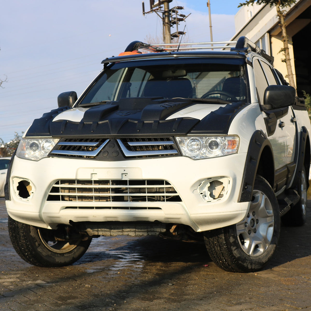 Mitsubishi L200 4 2005-2015 ile Uyumlu Ön Kaput Scoop