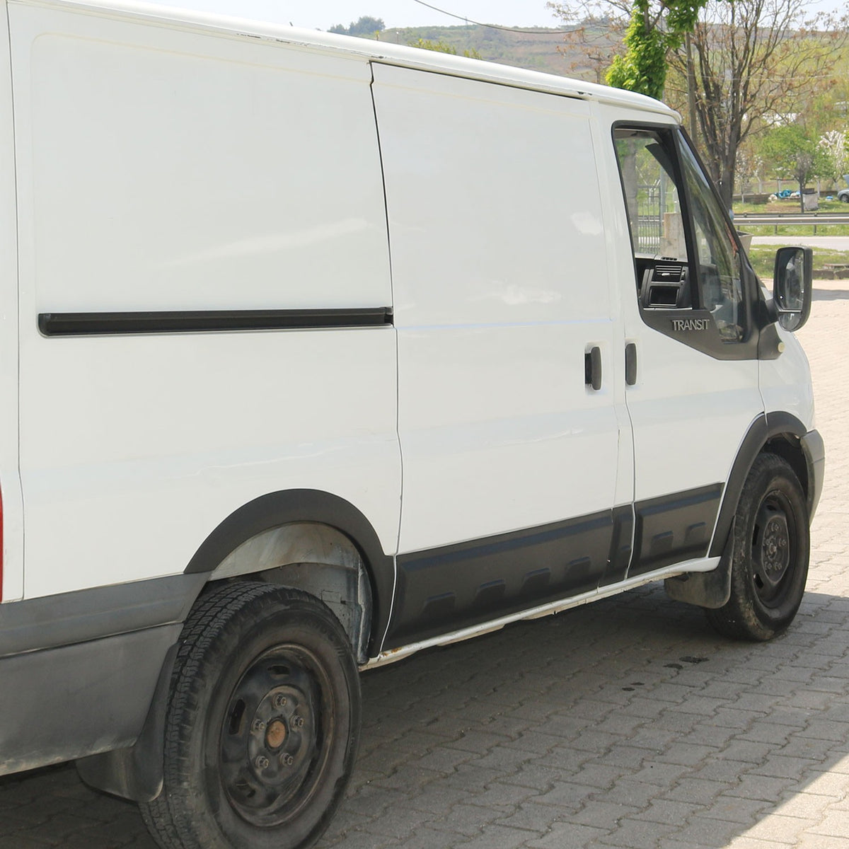 Ford Transit Mk7 2006-2014 ile Uyumlu Kapı Dodik Kısa Şase 6 Adet