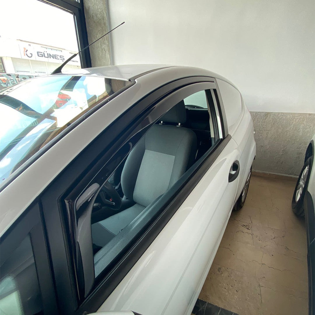 Ford Fiesta 6 2008-2013 cam rüzgarlığı 2 parçalı set – 5