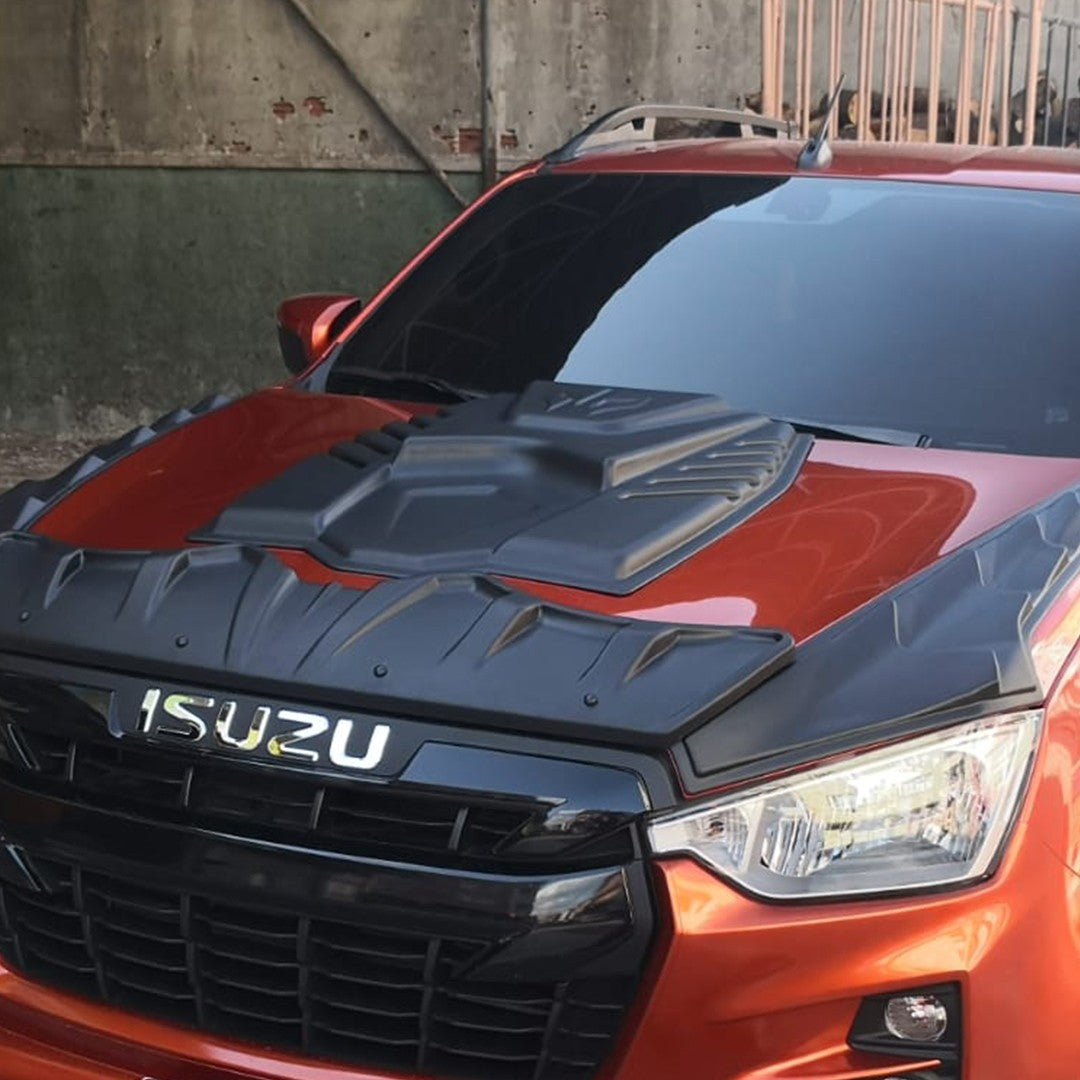 Isuzu D-Max 3 2019-2026 ile Uyumlu Ön Kaput Scoop