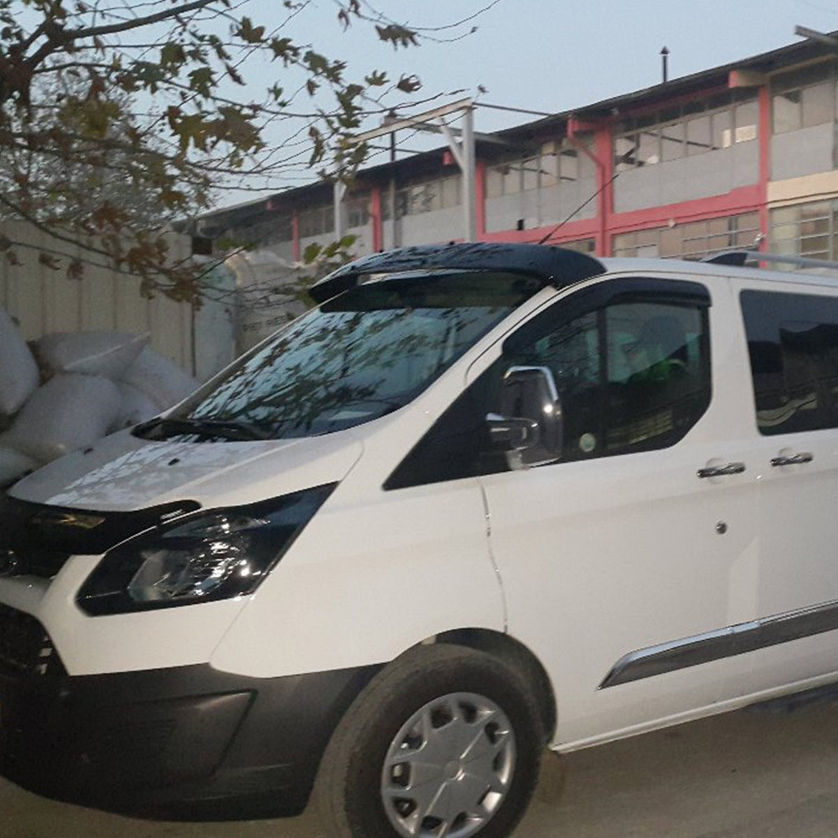 Ford Transit Custom 1 2018-2023 ön cam güneşliği – 6