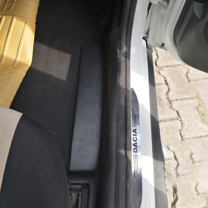 Dacia Duster 1 2010-2017 ile Uyumlu İç Trim 5 Adet