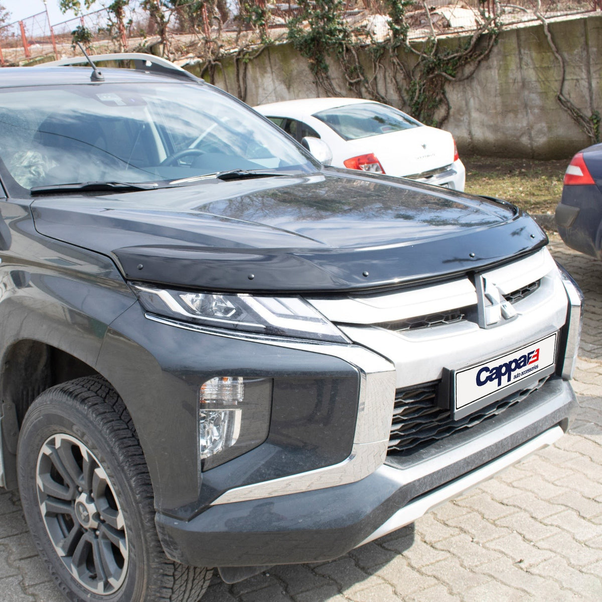 Mitsubishi L200 5 2015-2023 ile Uyumlu Kaput Rüzgarlığı Yapıştırmalı Mat