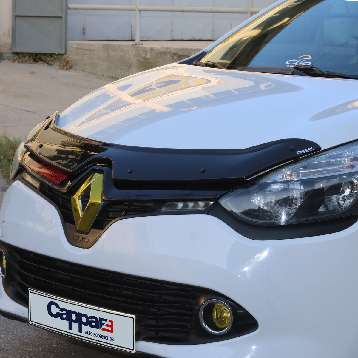 Renault Clio 4 2013-2020 ile Uyumlu Kaput Rüzgarlığı Yapıştırmalı Mat