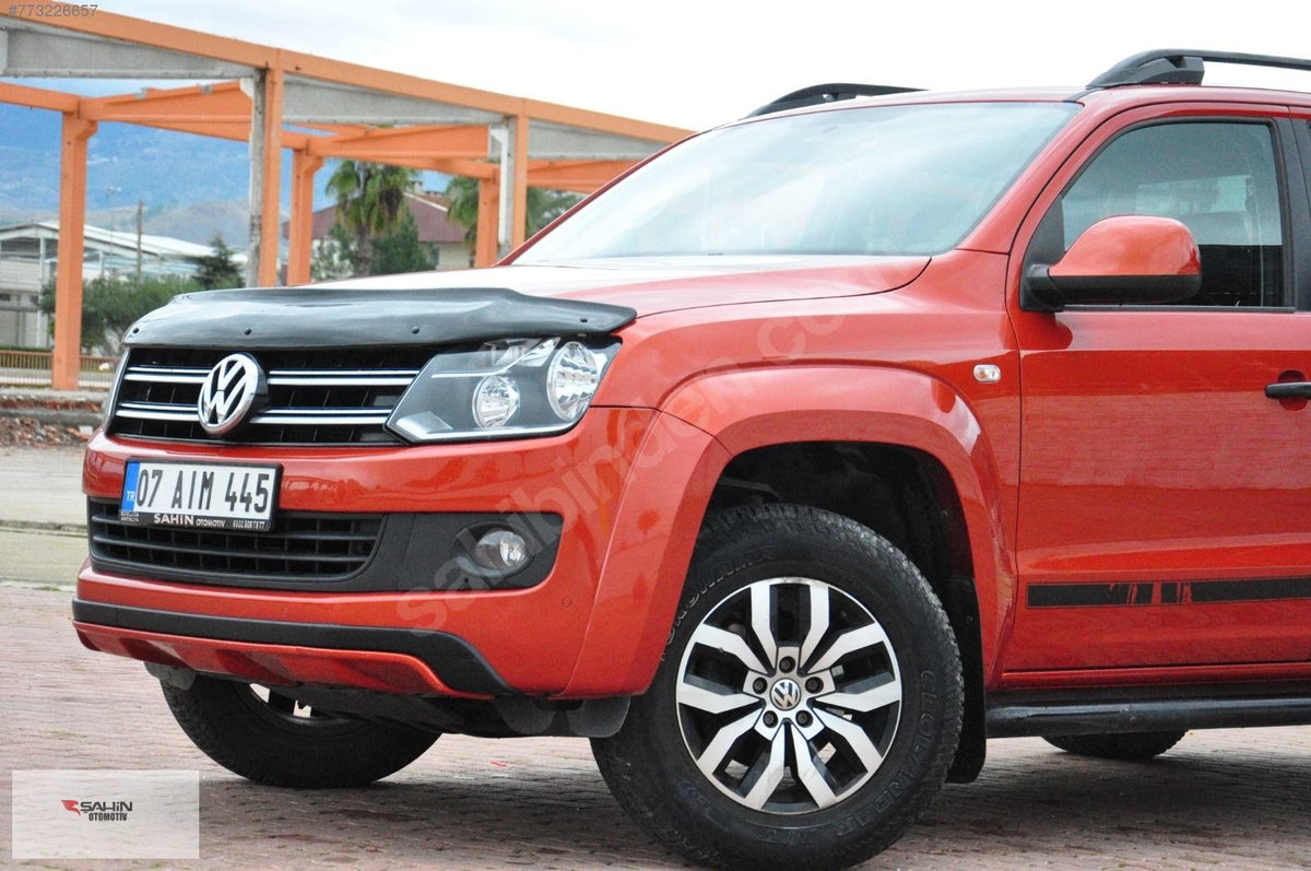 Volkswagen Amarok 1 2010-2020 ile Uyumlu Kaput Rüzgarlığı Yapıştırmalı Mat