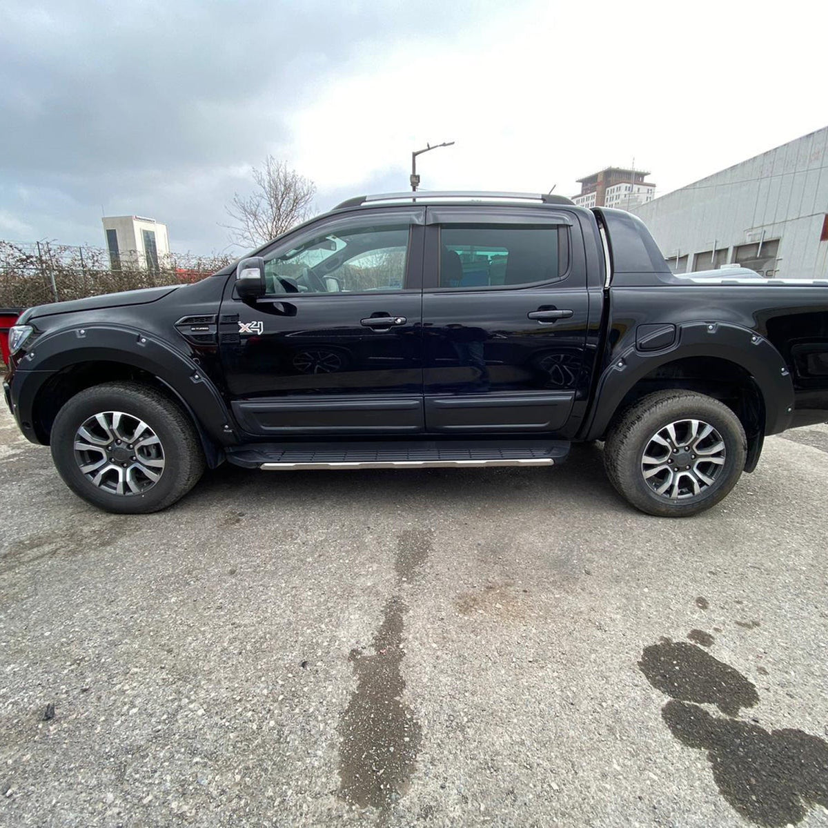 Ford Ranger XLT 2016-2019 mat kapı dodik 4 parçalı set – 6