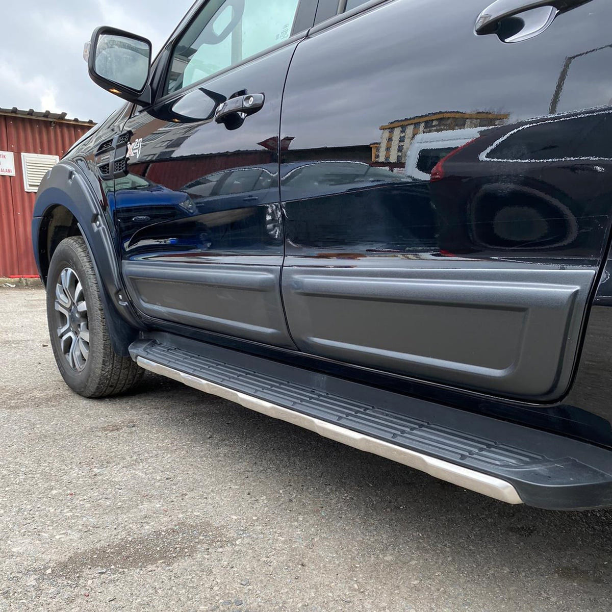Ford Ranger XLT 2016-2019 mat kapı dodik 4 parçalı set – 7