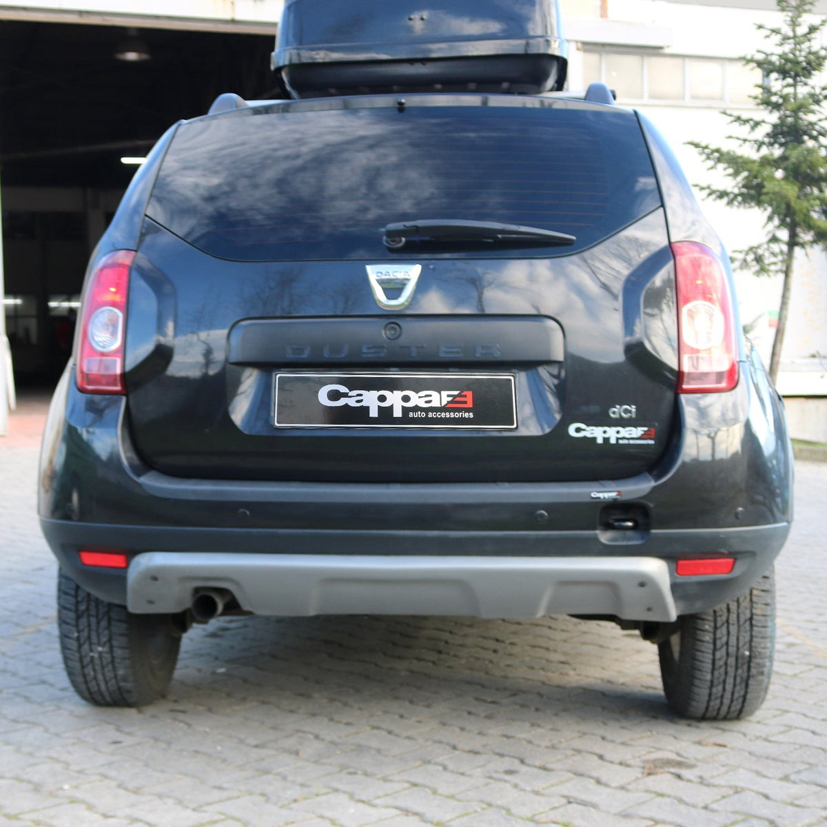 Dacia Duster 2 2018-2021 ile Uyumlu Arka Tampon U Difüzör Gri Mat