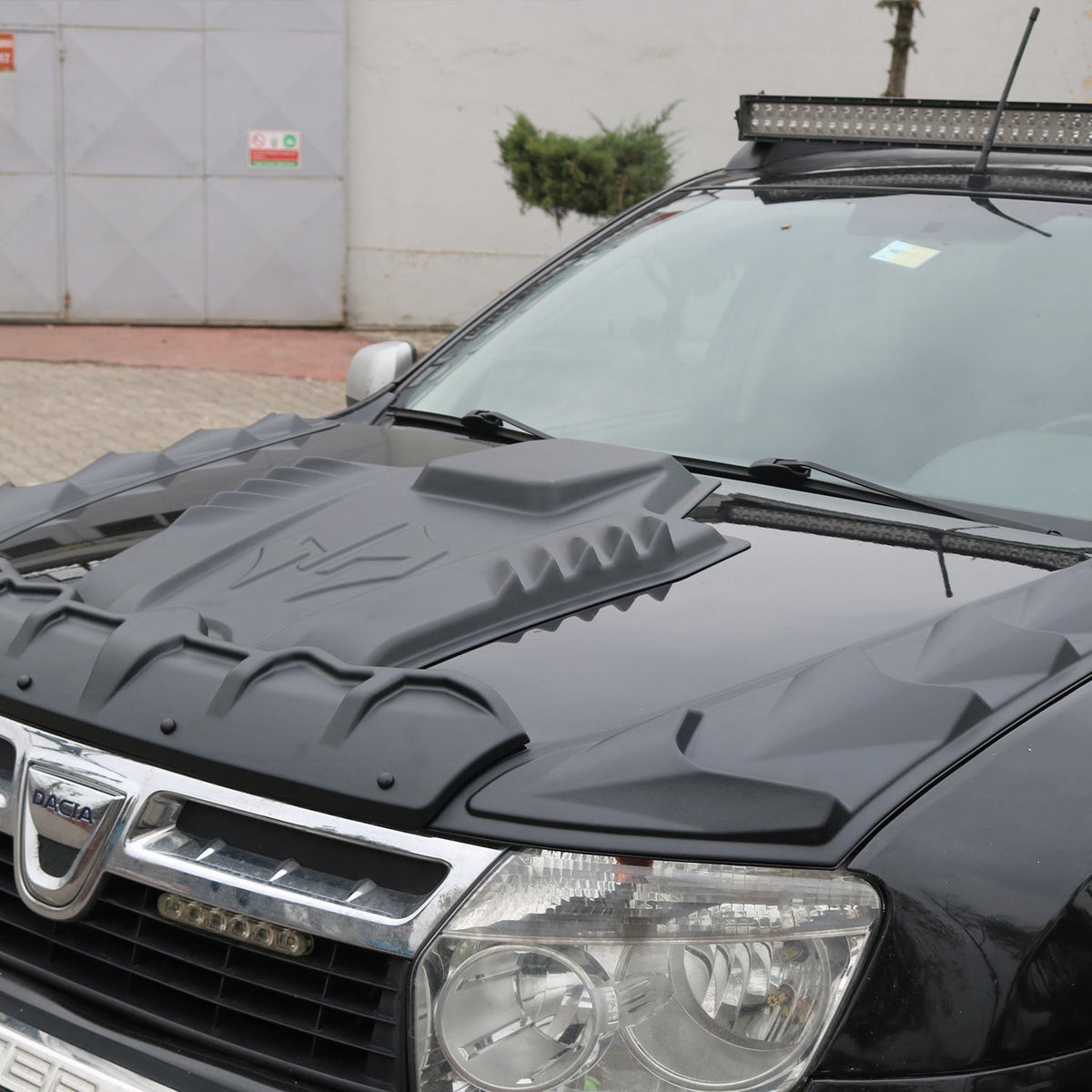 Dacia Duster 3 2024-2026 mat ön kaput scoop – 6