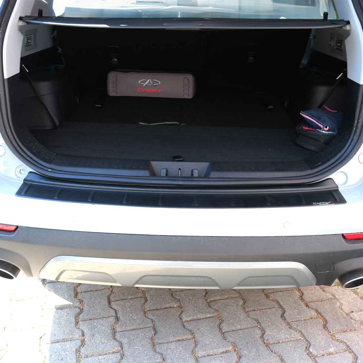 Chery Tiggo 8 Pro 2020-2026 ile Uyumlu Arka Tampon Eşiği