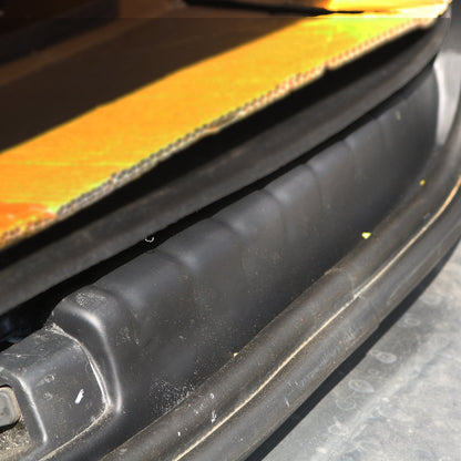 Dacia Duster 1 2010-2017 ile Uyumlu Bagaj İçi Eşiği Mat