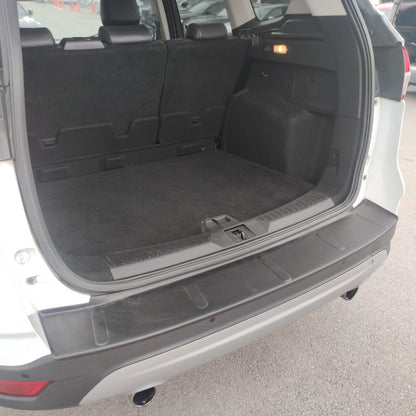 Ford Kuga 2 2012-2016 ile Uyumlu Arka Tampon Eşiği
