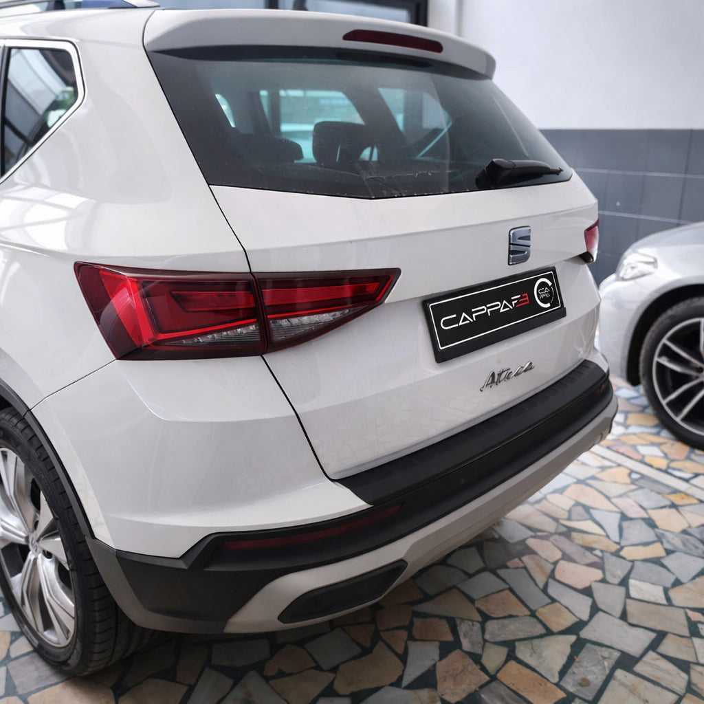 Seat Ateca 2016-2026 ile Uyumlu Arka Tampon Eşiği