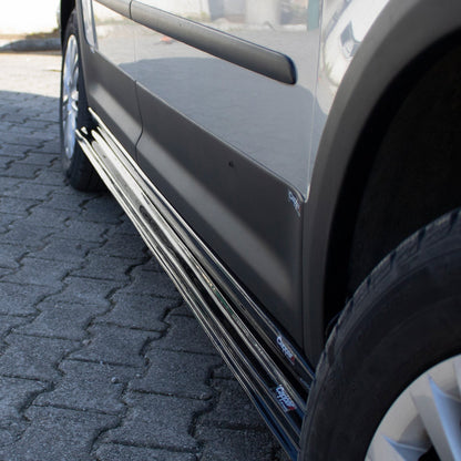 Volkswagen Caddy 4 2015-2020 ile Uyumlu Marşpiyel Kaplama Kısa Şase