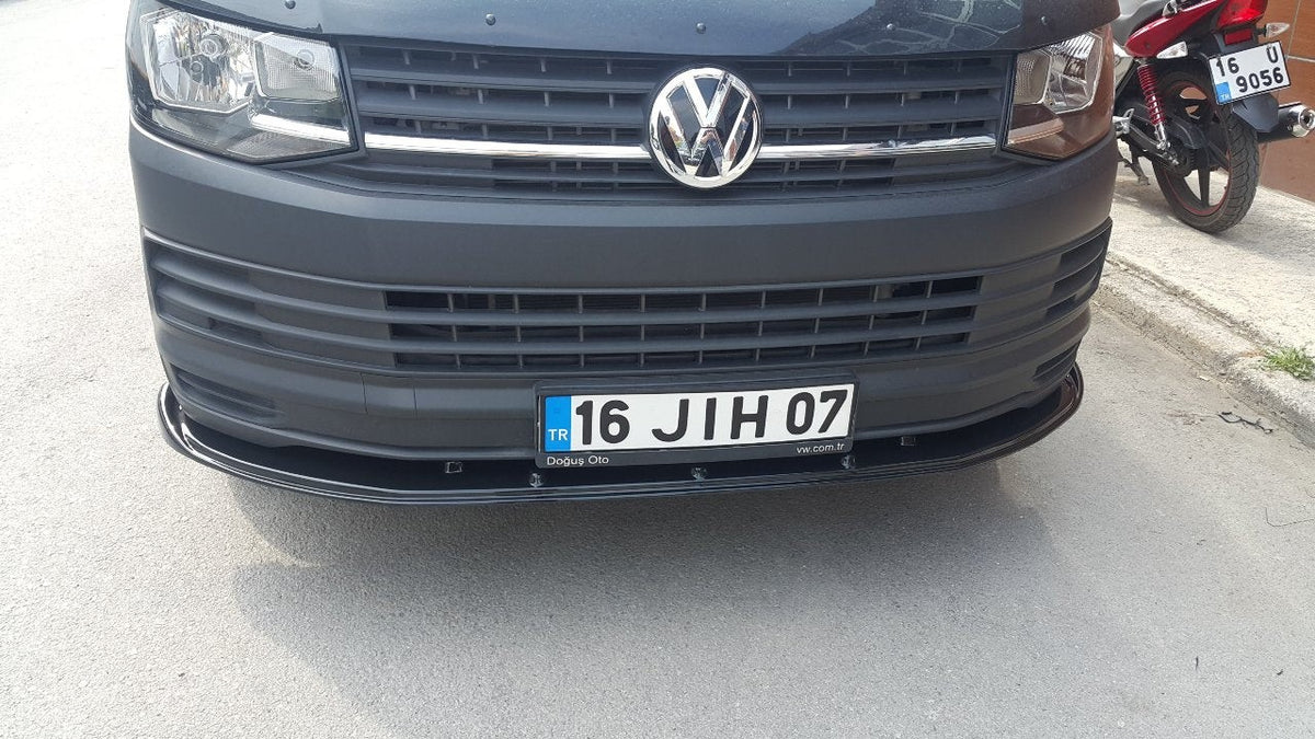 Volkswagen T6 2015 Yan Marşpiyel Lip Siyah Akrilik Düz Desen Standart