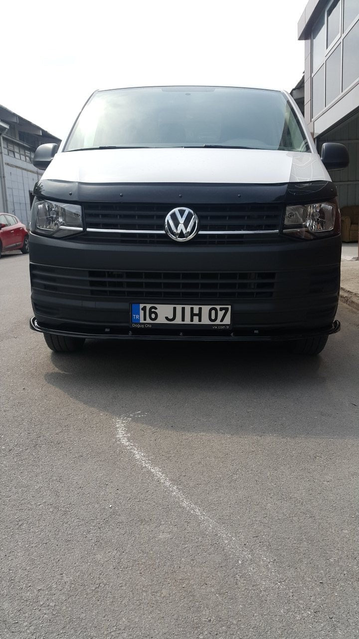 Volkswagen T6 2015 Yan Marşpiyel Lip Siyah Akrilik Düz Desen Standart