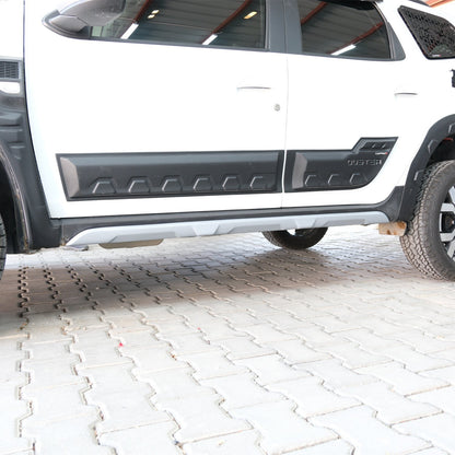 Renault / Dacia Duster 3 2024-2026 ile Uyumlu Marşpiyel Kaplama 2 Adet