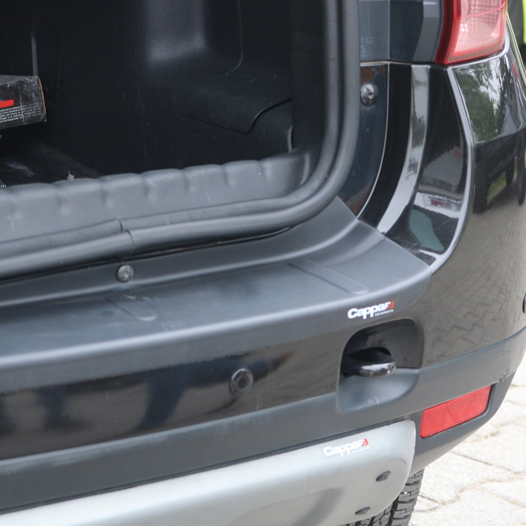 Dacia Duster 2010 orta bagaj içi koruma eşiği siyah mat ASA – 6