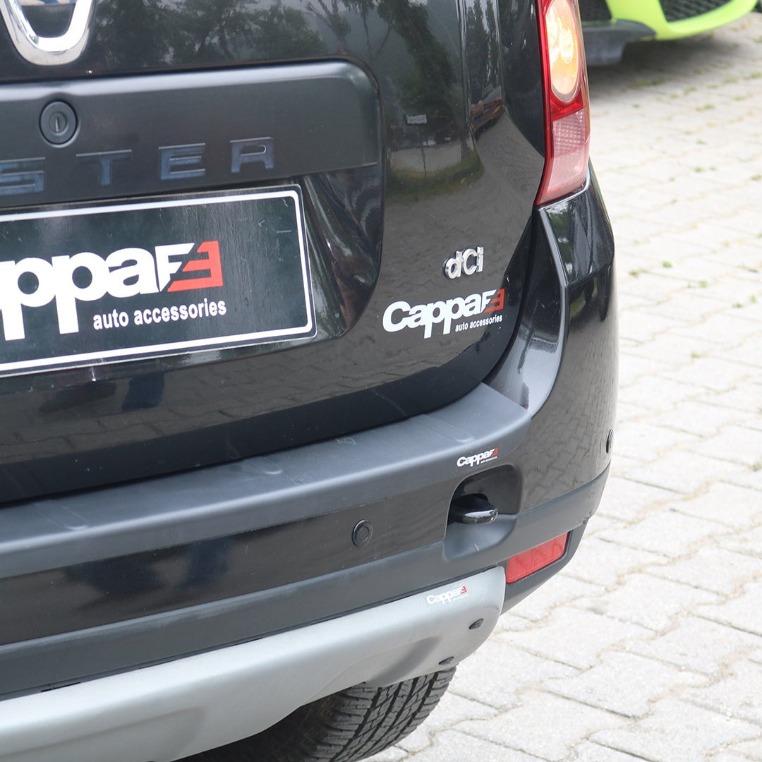 Dacia Duster 2010 orta bagaj içi koruma eşiği siyah mat ASA – 9