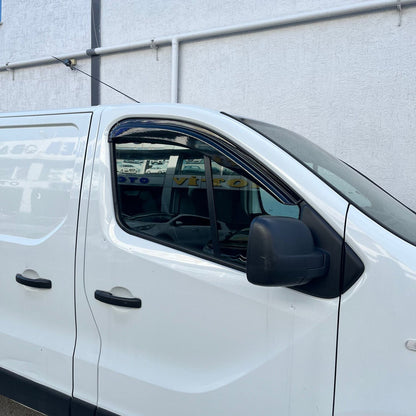 Renault Trafic 3 2014-2019 ile Uyumlu Cam Rüzgarlığı Kromlu 2 Adet