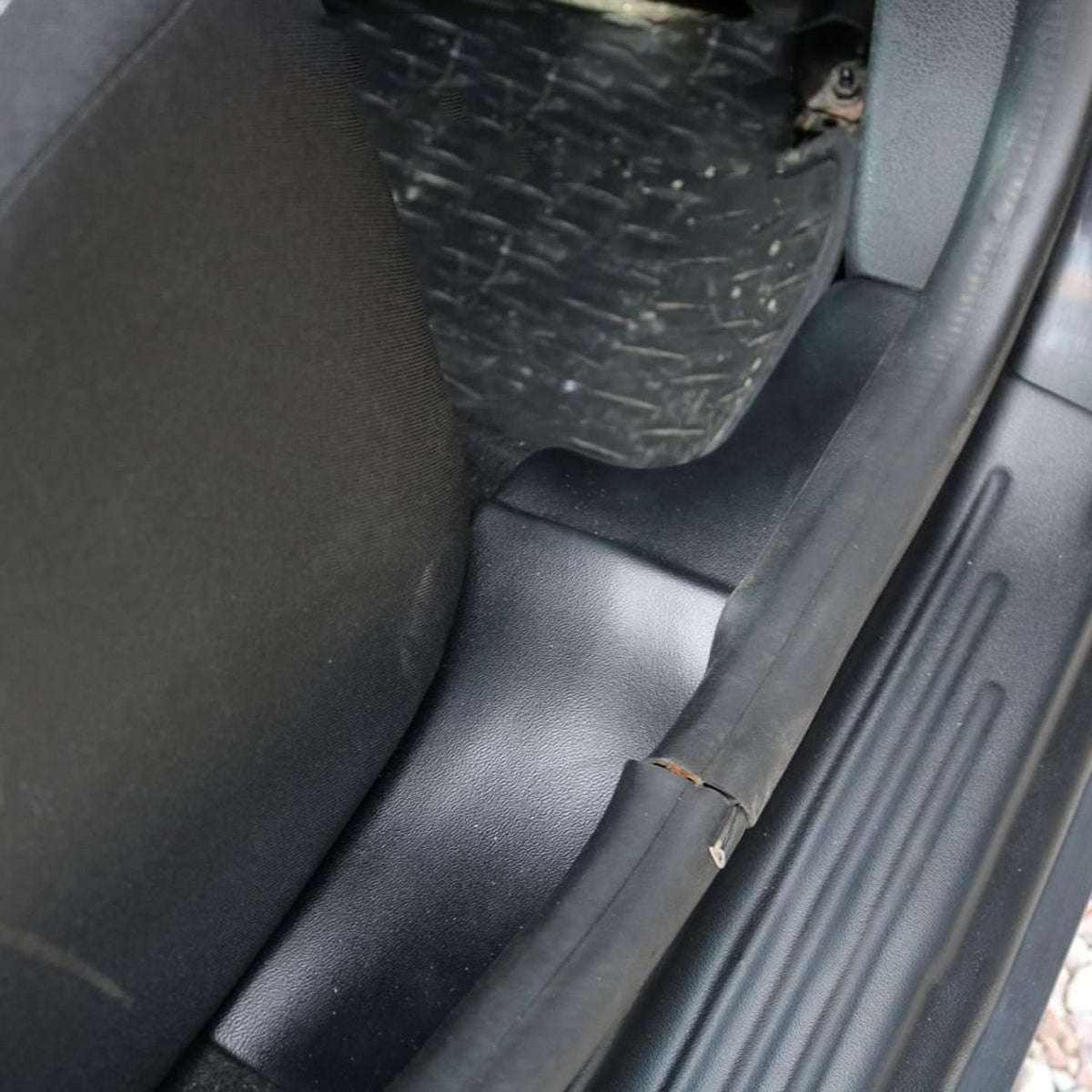 Dacia Sandero 2 2012-2020 iç trim 7 parçalı set – 6