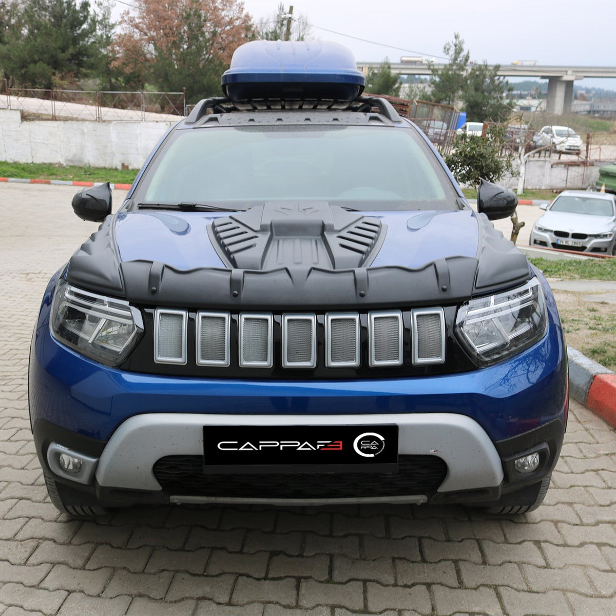 Dacia Duster 2 2018-2023 ile Uyumlu Ön Panjur Jeep Model 2 Adet