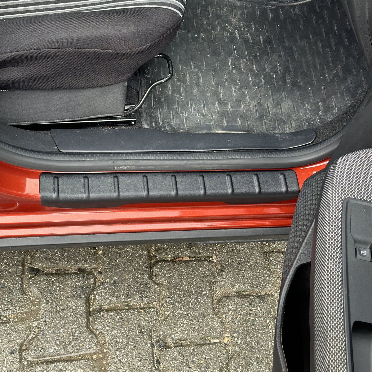 Dacia Jogger 2021-2025 ile Uyumlu Kapı Eşiği 4 Adet