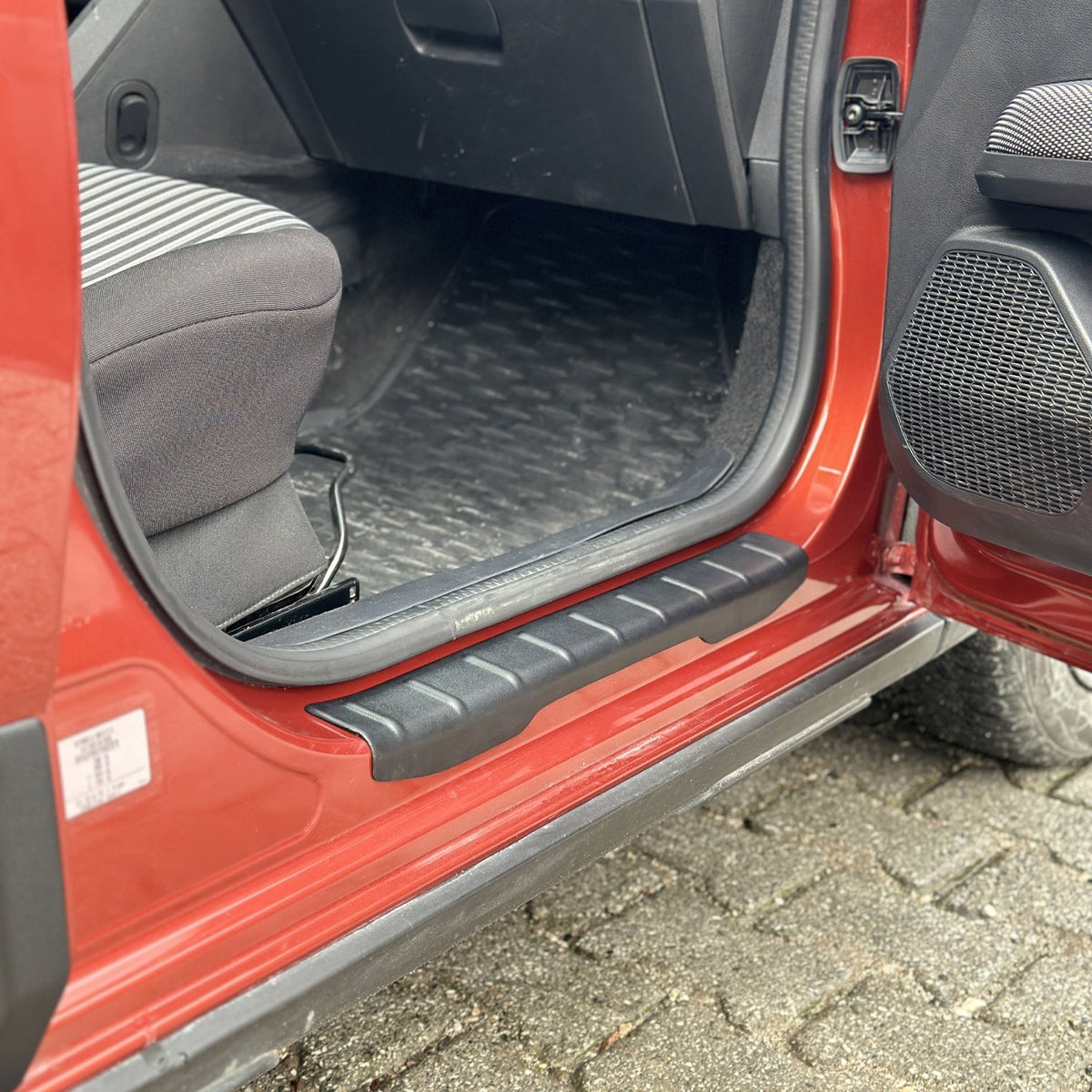 Dacia Jogger 2021-2025 ile Uyumlu Kapı Eşiği 4 Adet