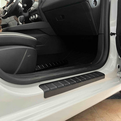 Renault Clio 5 2019-2026 ile Uyumlu Kapı Eşiği 4 Adet